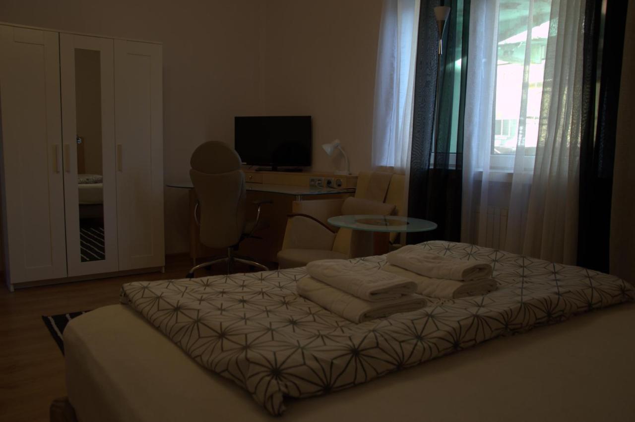 Villa Malva Łomianki Extérieur photo