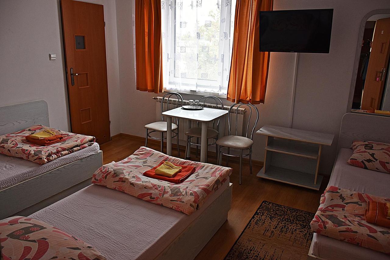 Villa Malva Łomianki Extérieur photo